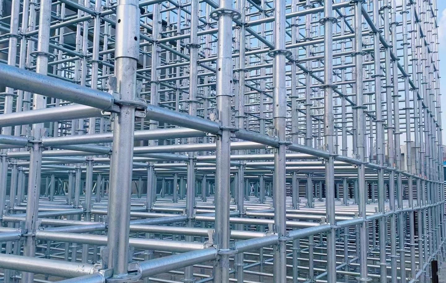 Ringlock scaffolding components